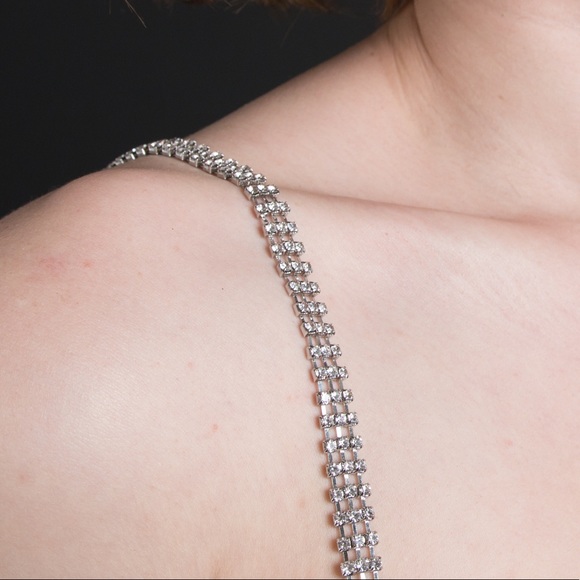 To Bling or Not to Bling? That is the question... - Picture 2 of 8